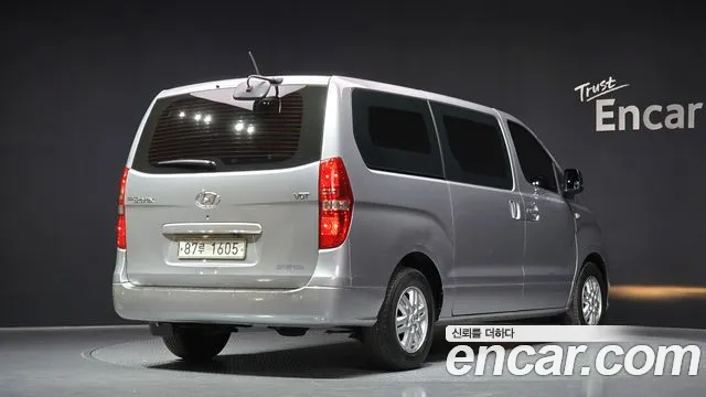 Hyundai The New Grand Starex 2019 Серебристо-серый из Кореи, фото 3