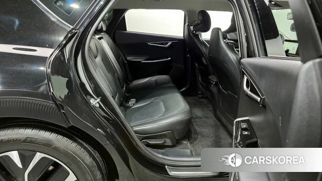 Kia EV6 2023 Черный из Кореи, фото 3