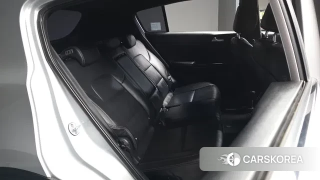 Kia Sportage The Bold 2018 Серебристо-серый из Кореи, фото 3