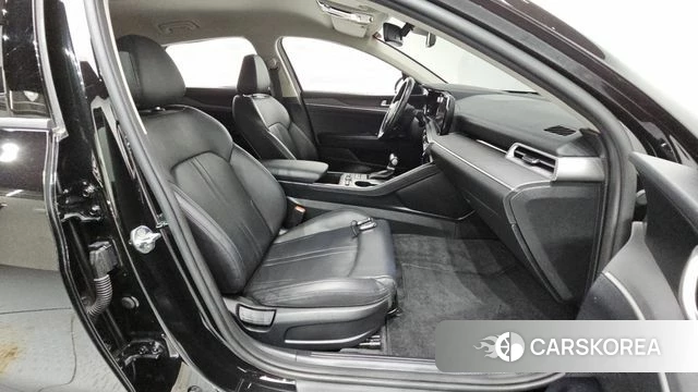 Kia K5 3rd generation 2022 Черный из Кореи, фото 3