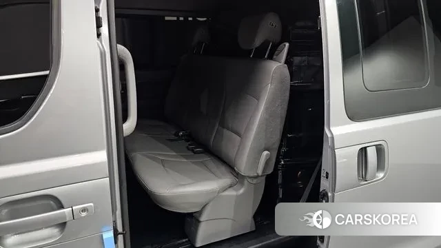 Hyundai The New Grand Starex 2021 Серебряный из Кореи, фото 3