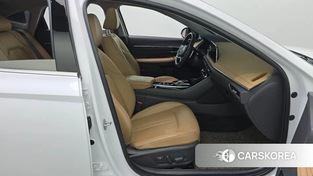 Hyundai Sonata (DN8) 2022 Белый из Кореи, фото 3