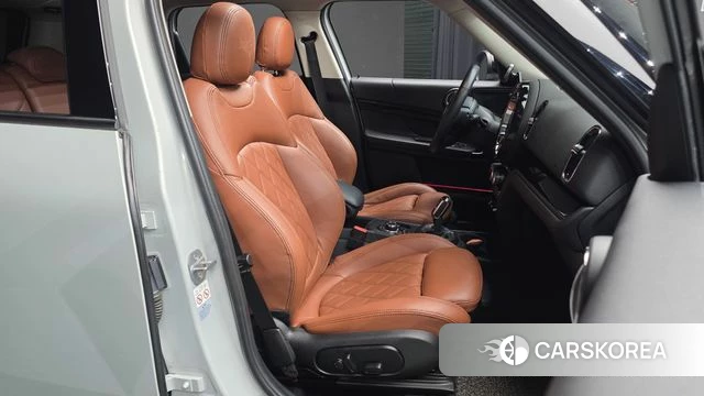 Mini Cooper Countryman 2023 Серебряный из Кореи, фото 3