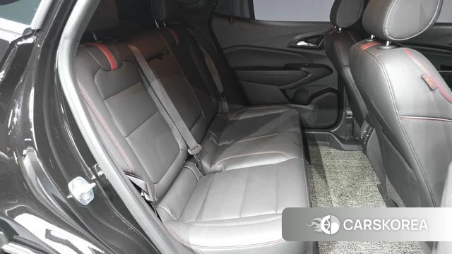 Chevrolet (GM Daewoo) Trax Crossover 2025 Черный из Кореи, фото 3