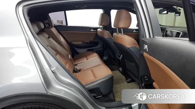 Kia Sportage The Bold 2018 Серебристо-серый из Кореи, фото 3