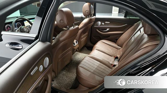 Mercedes-Benz E-Class W213 2020 Черный из Кореи, фото 3