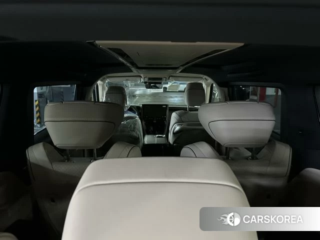 Toyota Elfa 2025 Серебристо-серый из Китая, фото 3