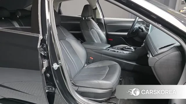 Hyundai Sonata (DN8) 2021 Черный из Кореи, фото 3