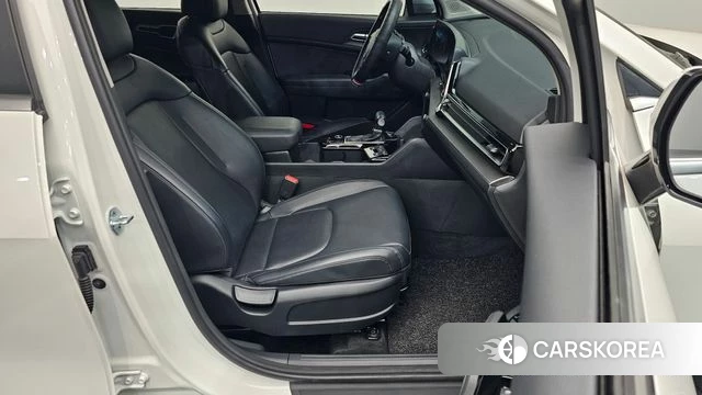 Kia Sportage 5th Generation 2022 Белый из Кореи, фото 3