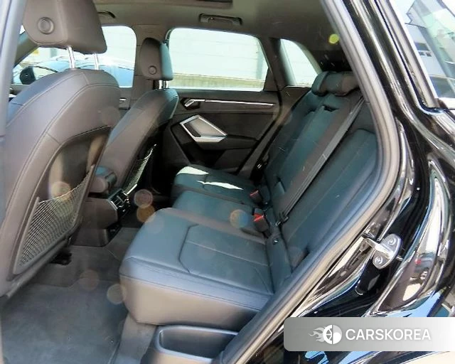 Audi Q3 (F3) 2025 Черный из Кореи, фото 3