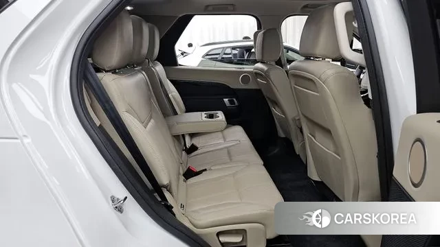 Land Rover Discovery 5 2020 Белый из Кореи, фото 3