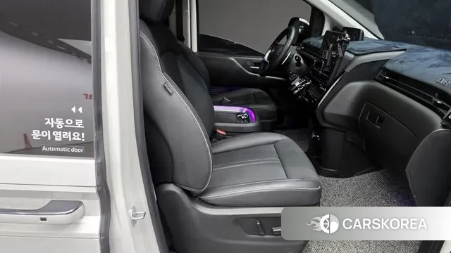 Hyundai Staria 2024 Белый из Кореи, фото 3