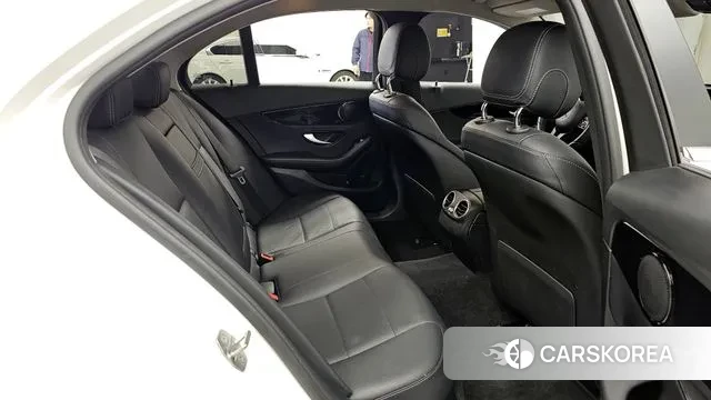 Mercedes-Benz C-Class W205 2020 Белый из Кореи, фото 3