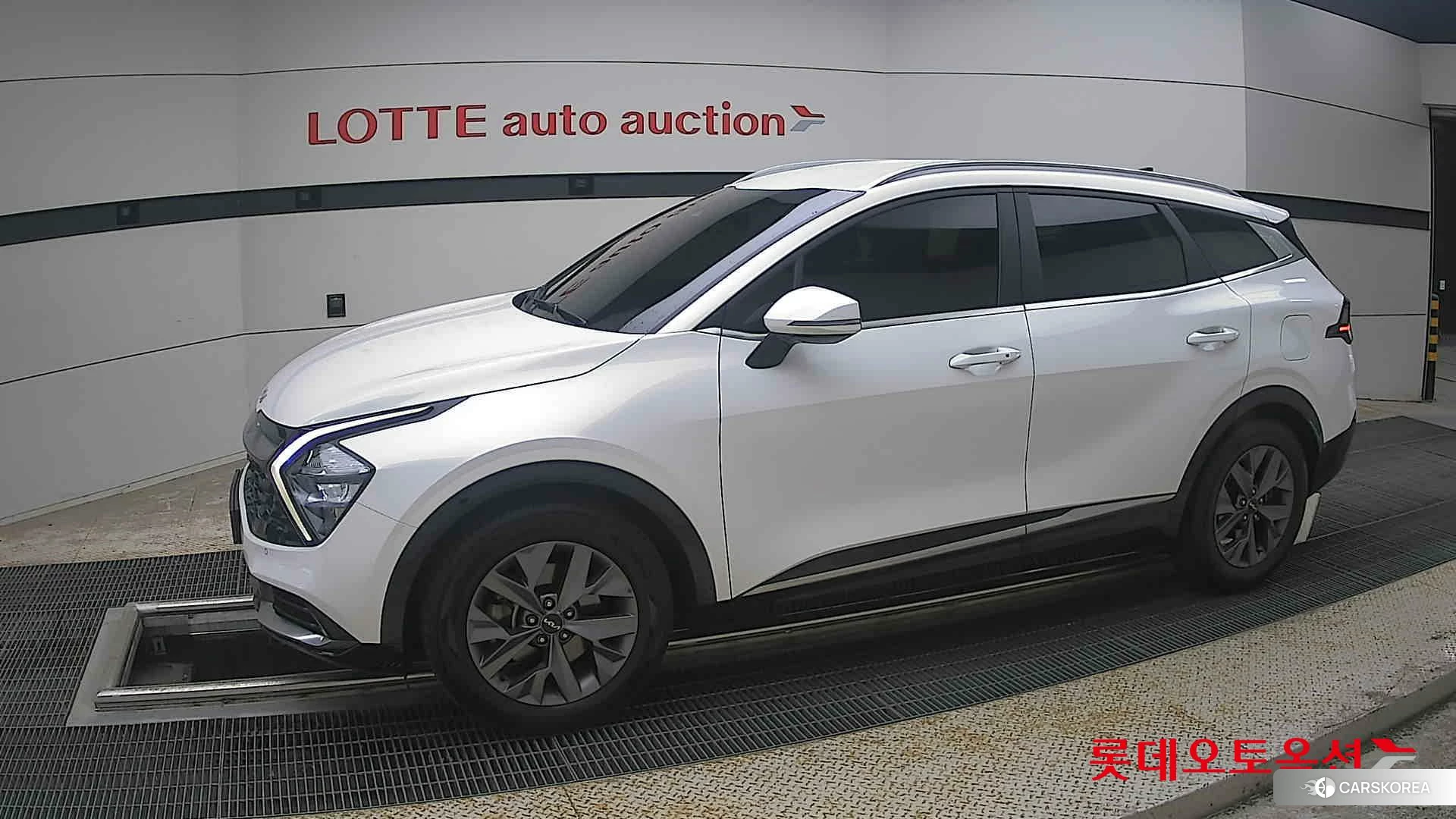 Kia Sportage 2022 Белый из Кореи, фото 3