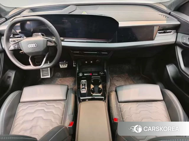 Audi Q6L e-tron 2025 Белый из Китая, фото 3