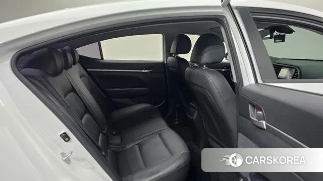 Hyundai The New Avante AD 2019 Белый из Кореи, фото 3