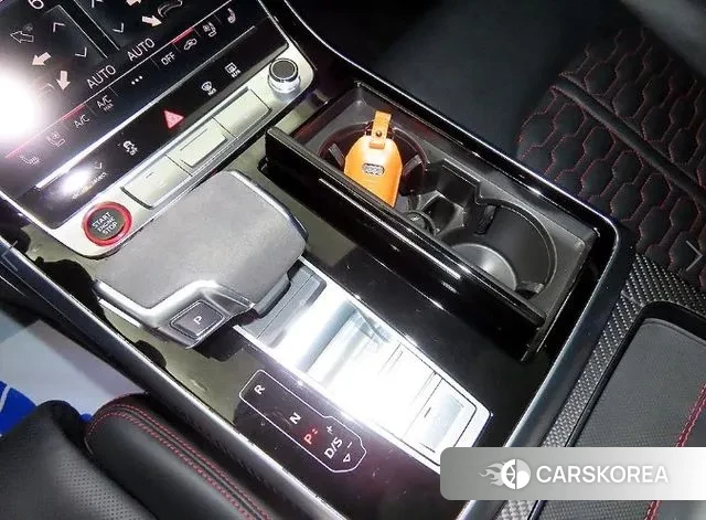 Audi RSQ8 (4M) 2021 Черный из Кореи, фото 3