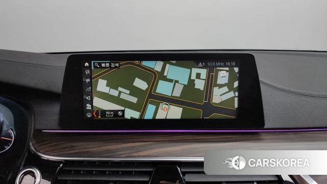 BMW 5 Series (G30) 2018 Серый из Кореи, фото 3