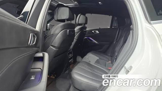 BMW X6 (G06) 2022 Белый из Кореи, фото 3