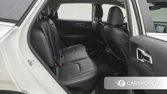 Kia Sportage 5th Generation 2022 Белый из Кореи, фото 3