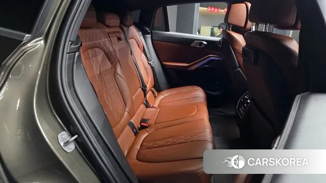 BMW X6 (G06) 2022 Коричневый из Кореи, фото 3