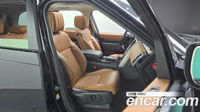 Land Rover Discovery 5 2018 Черный из Кореи, фото 3