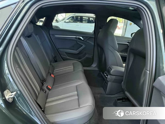 Audi A3 2022 Зеленый из Китая, фото 3
