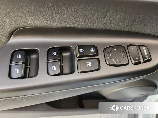 Hyundai Kona 2018 Белый из Кореи, фото 3