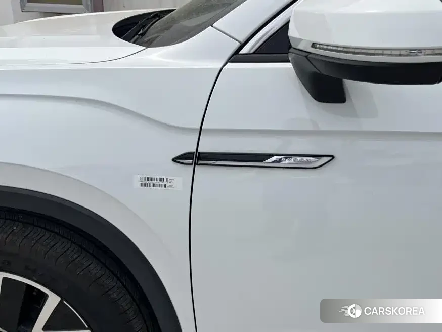 Volkswagen Tayron 2024 Белый из Китая, фото 3