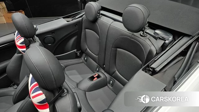 Mini Cooper Convertible 2024 Белый из Кореи, фото 3