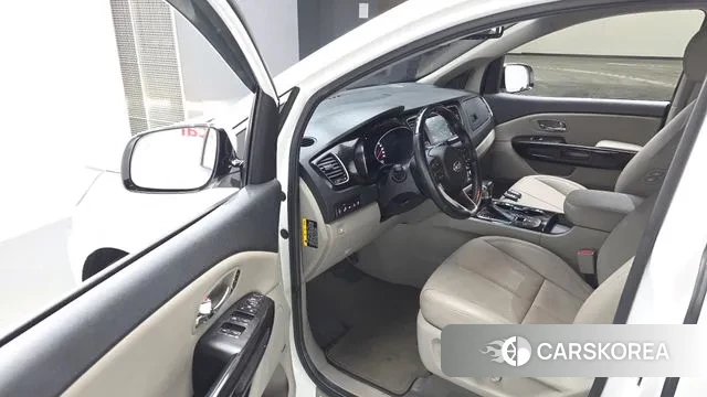 Kia The New Carnival 2019 Белый из Кореи, фото 3