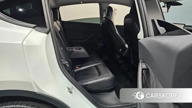 Tesla Model Y 2021 Белый из Кореи, фото 3