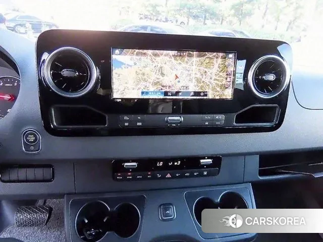 Mercedes-Benz Sprinter 2024 Черный из Кореи, фото 3