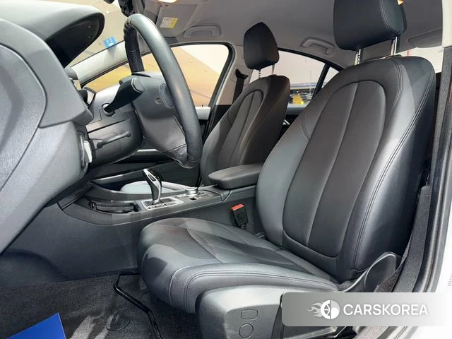 BMW 1 series 2021 Белый из Китая, фото 3