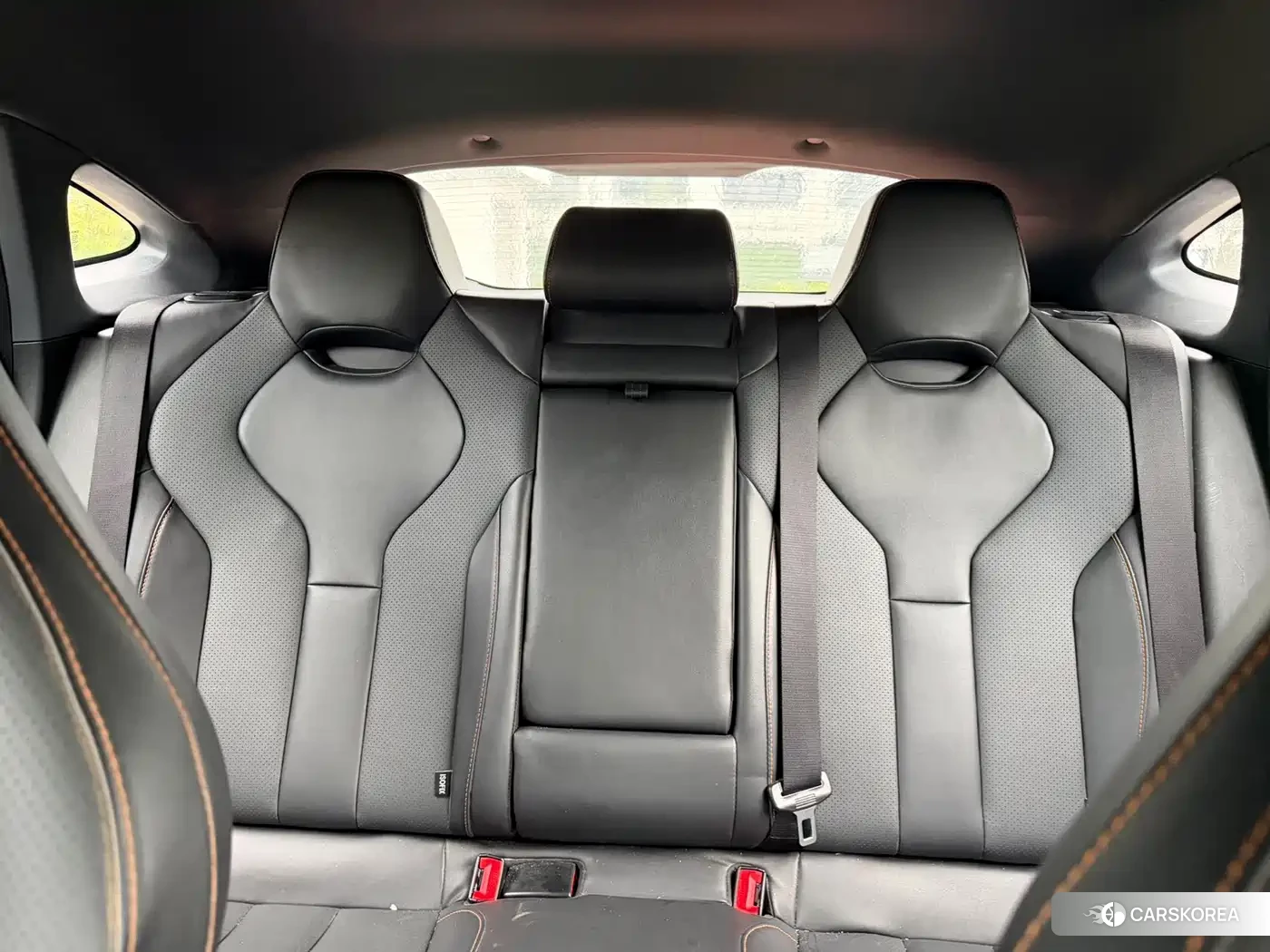 Chang'an UNI-V 2024 Silver/gray из Китая, фото 3