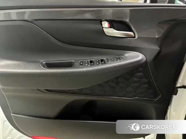 Hyundai The New Santa Fe 2021 Белый из Кореи, фото 3