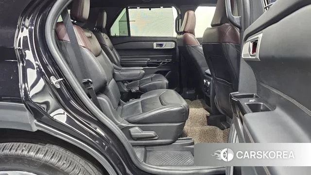 Ford Explorer 6th Generation 2021 Черный из Кореи, фото 3