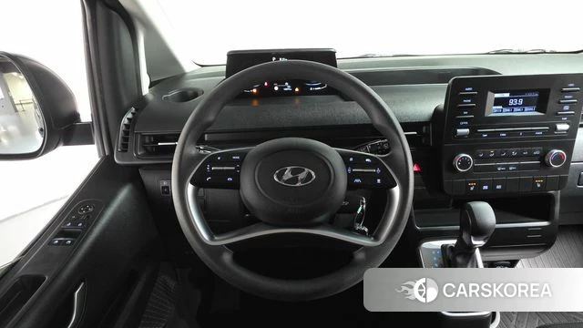 Hyundai Staria 2023 Серый из Кореи, фото 3
