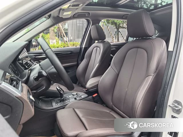 BMW X1 2022 Белый из Китая, фото 3