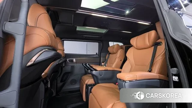 Toyota Alphard 4th Generation 2023 Черный из Кореи, фото 3