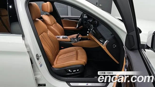 BMW 5 Series (G30) 2021 Белый из Кореи, фото 3