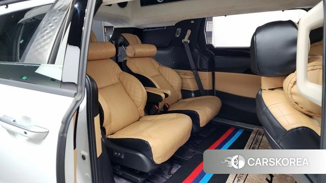 Kia Carnival 4th generation 2023 Белый из Кореи, фото 3