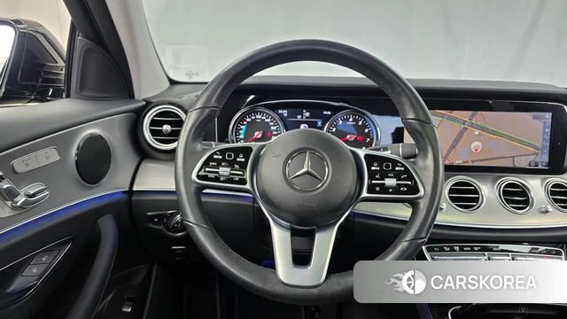 Mercedes-Benz E-Class W213 2019 Черный из Кореи, фото 3
