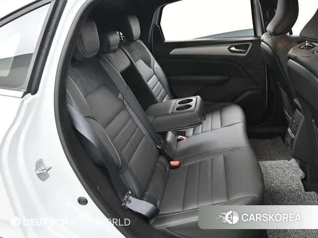 Renault Korea (Samsung) Arcana 2024 Белый из Кореи, фото 3