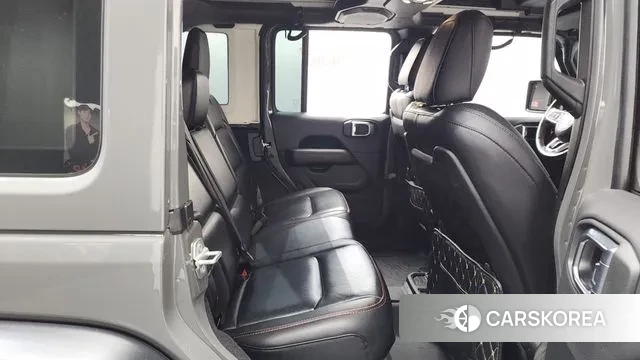 Jeep Wrangler (JL) 2021 Серебристо-серый из Кореи, фото 3