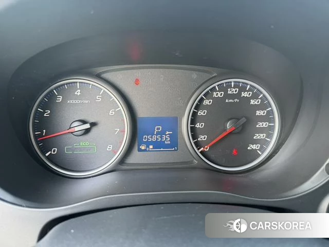 Mitsubishi  Outlander 2022 Белый из Китая, фото 3