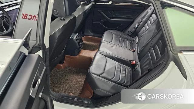 Volkswagen Arteon 2022 Белый из Кореи, фото 3