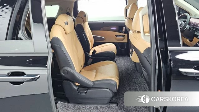 Kia Carnival 4th generation 2023 Черный из Кореи, фото 3