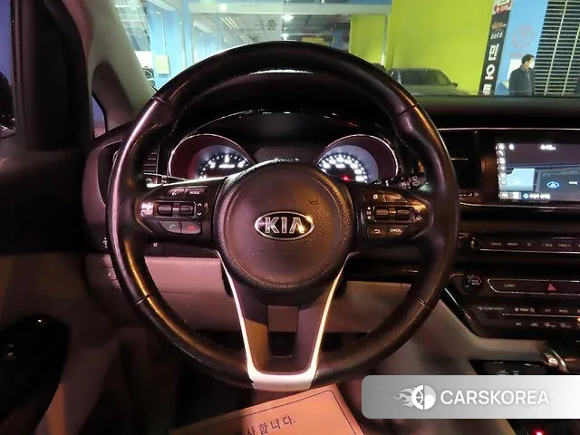 Kia All New Carnival 2018 Черный из Кореи, фото 3