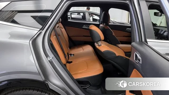 Kia Sportage 5th Generation Hybrid 2023 Серебряный из Кореи, фото 3